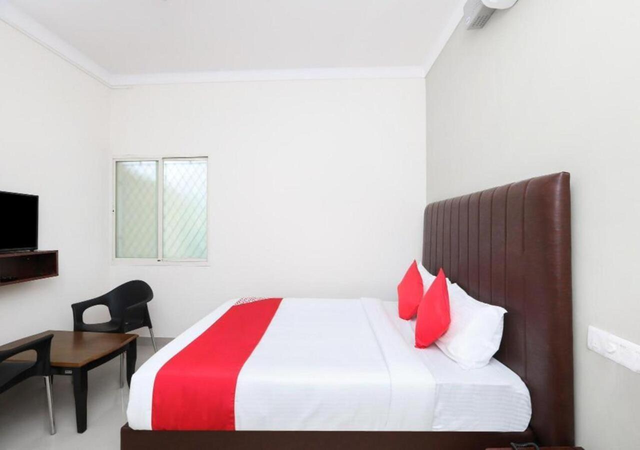 Hotel The Green Orchid ไมซอร์ ภายนอก รูปภาพ